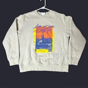 H&M Beige Crewneck Sweater with Graphic Print